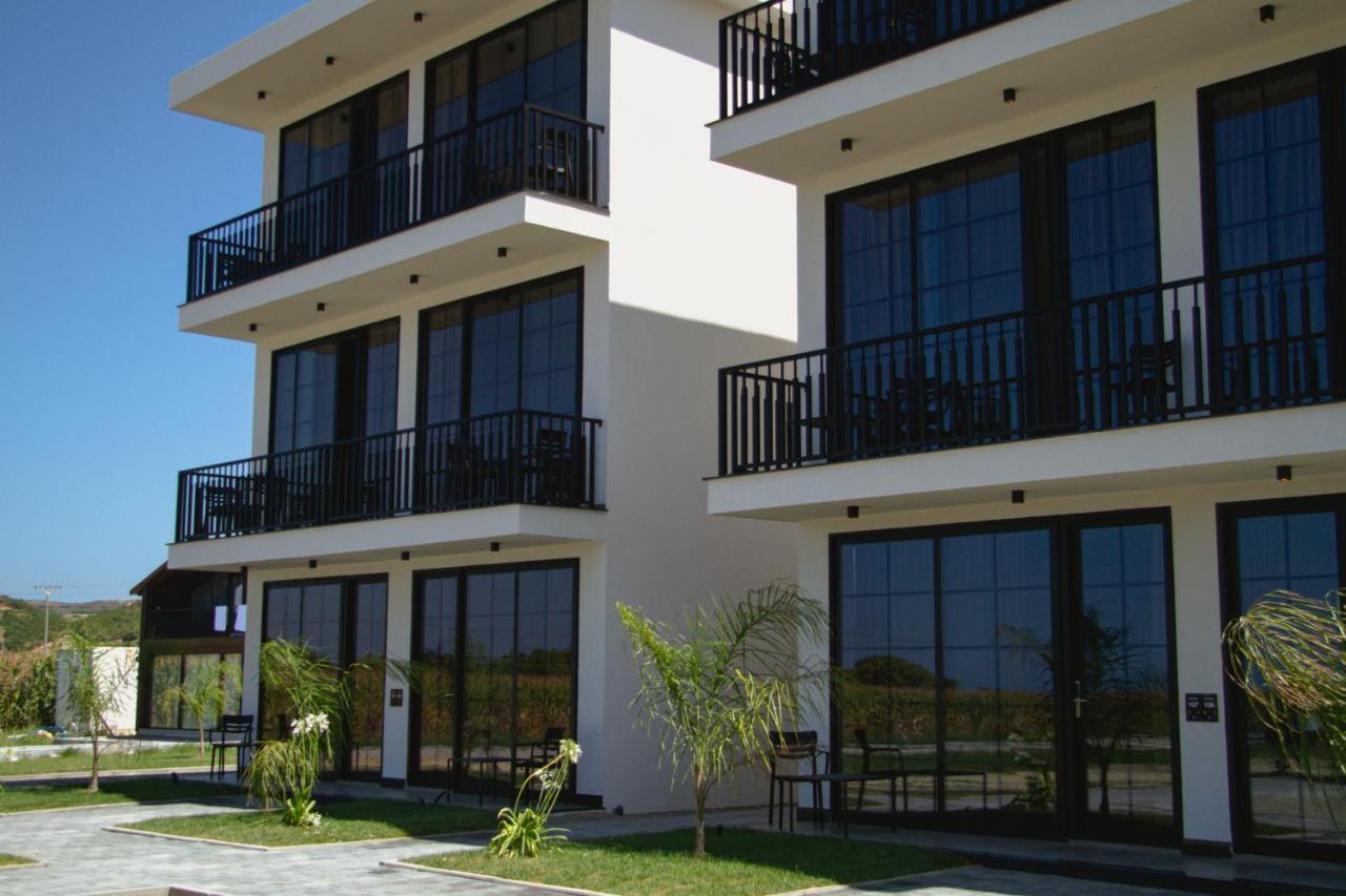 Posh Villas Rrogozhine Exterior photo