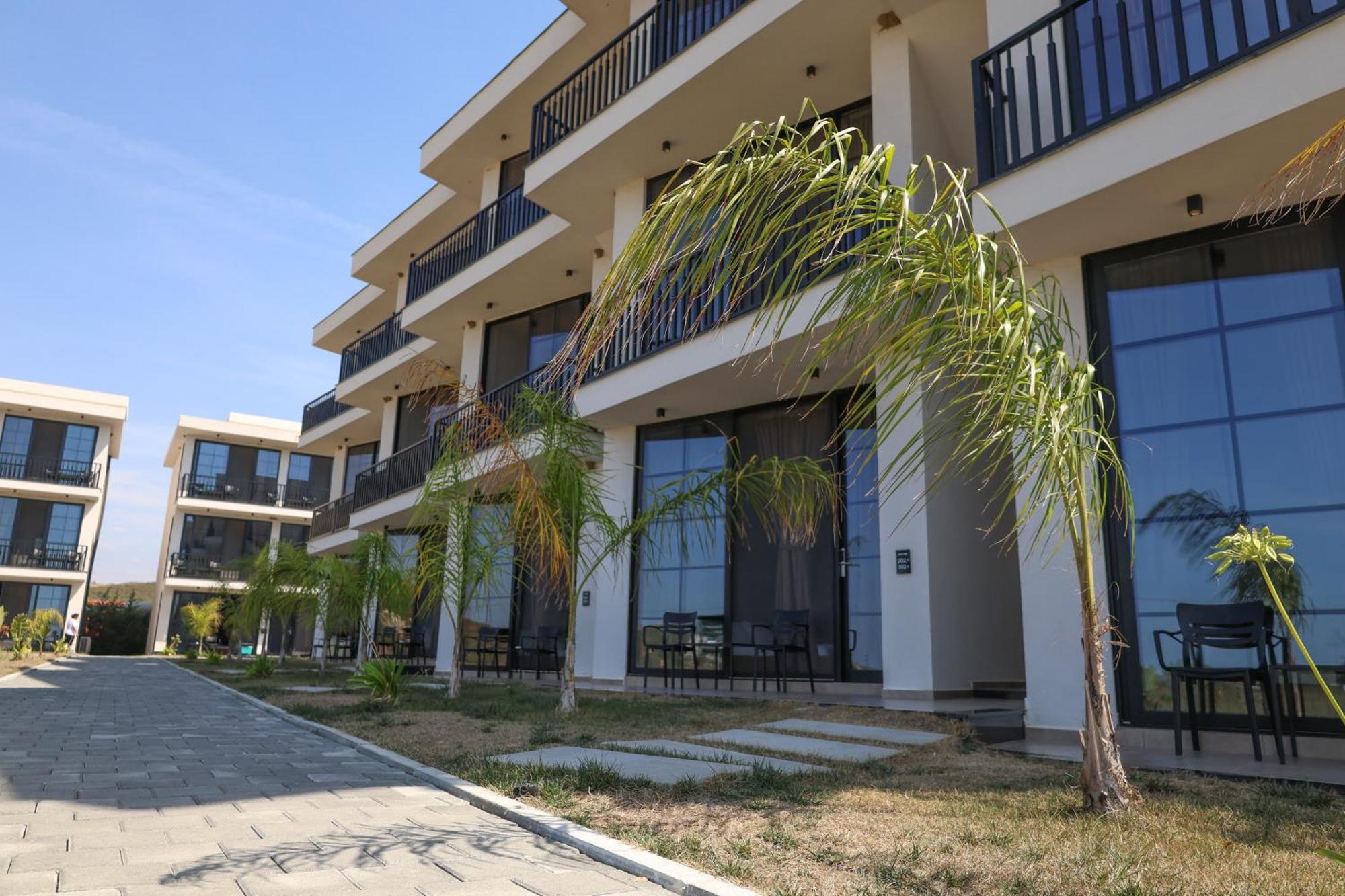 Posh Villas Rrogozhine Exterior photo
