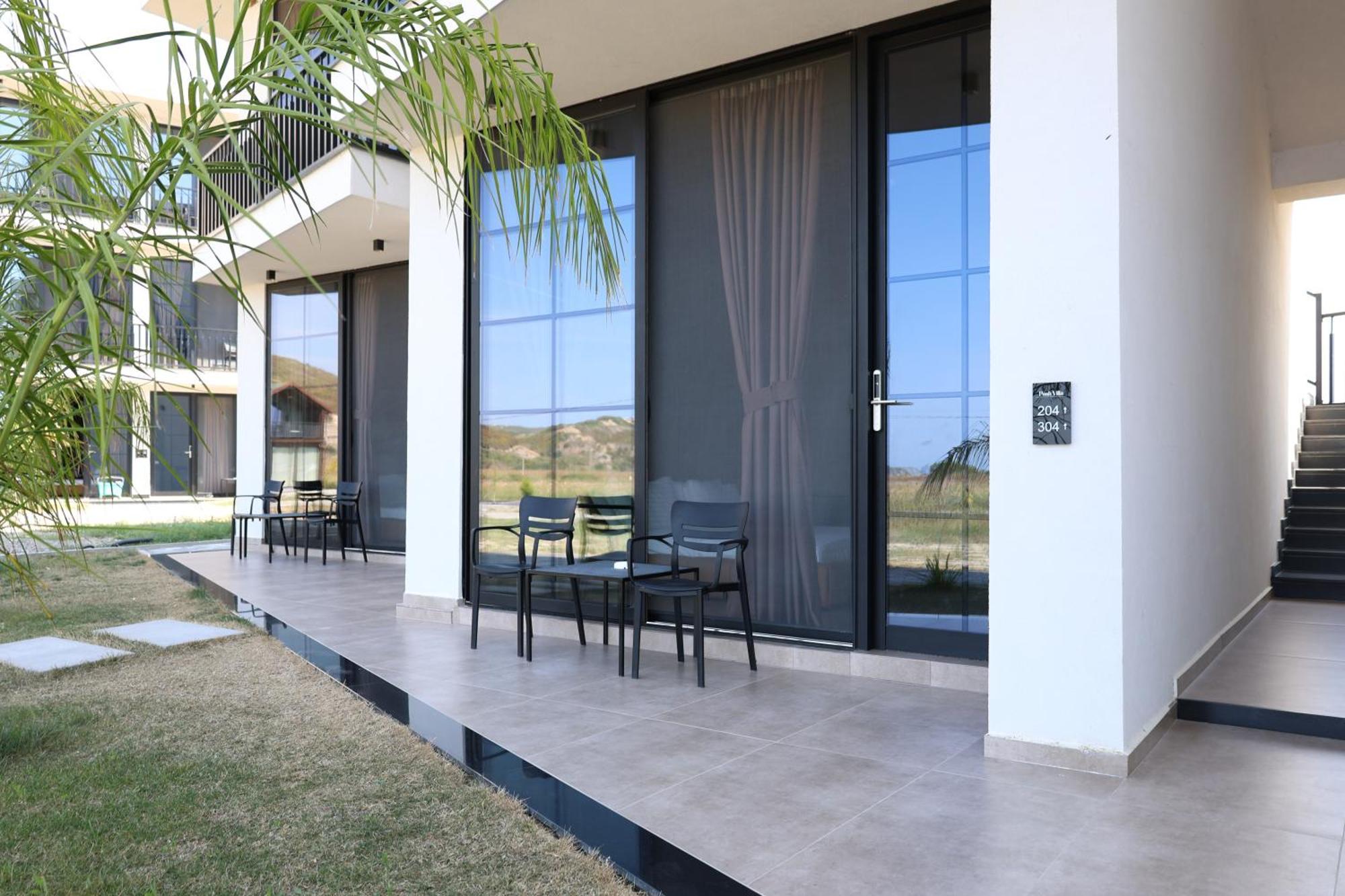 Posh Villas Rrogozhine Exterior photo